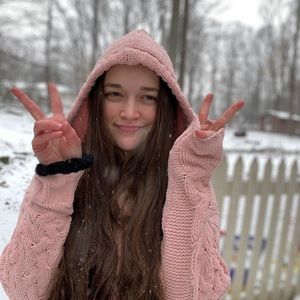 Meet your Posher, Sheina